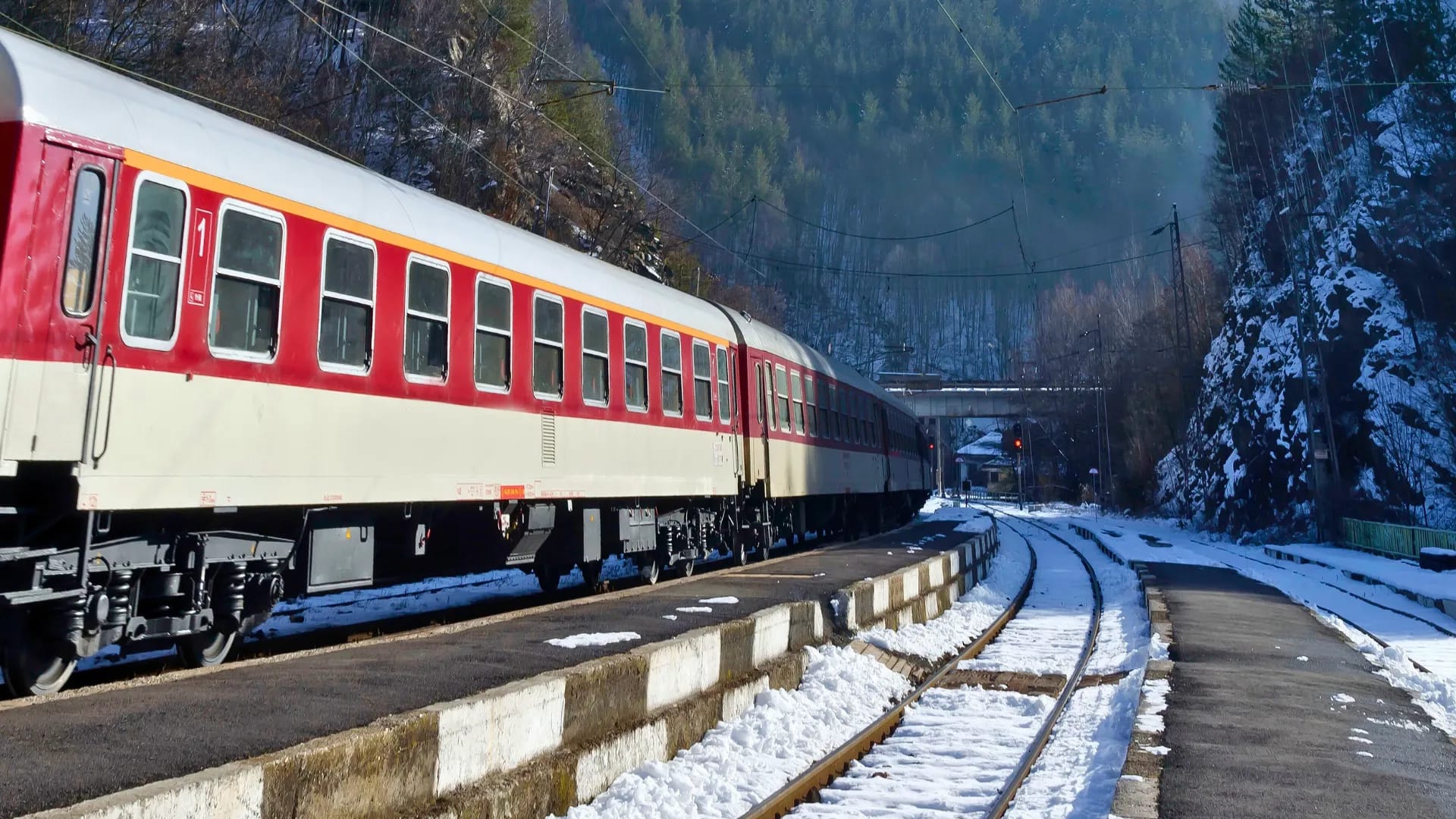 Comment voyager en train avec ses skis ?
