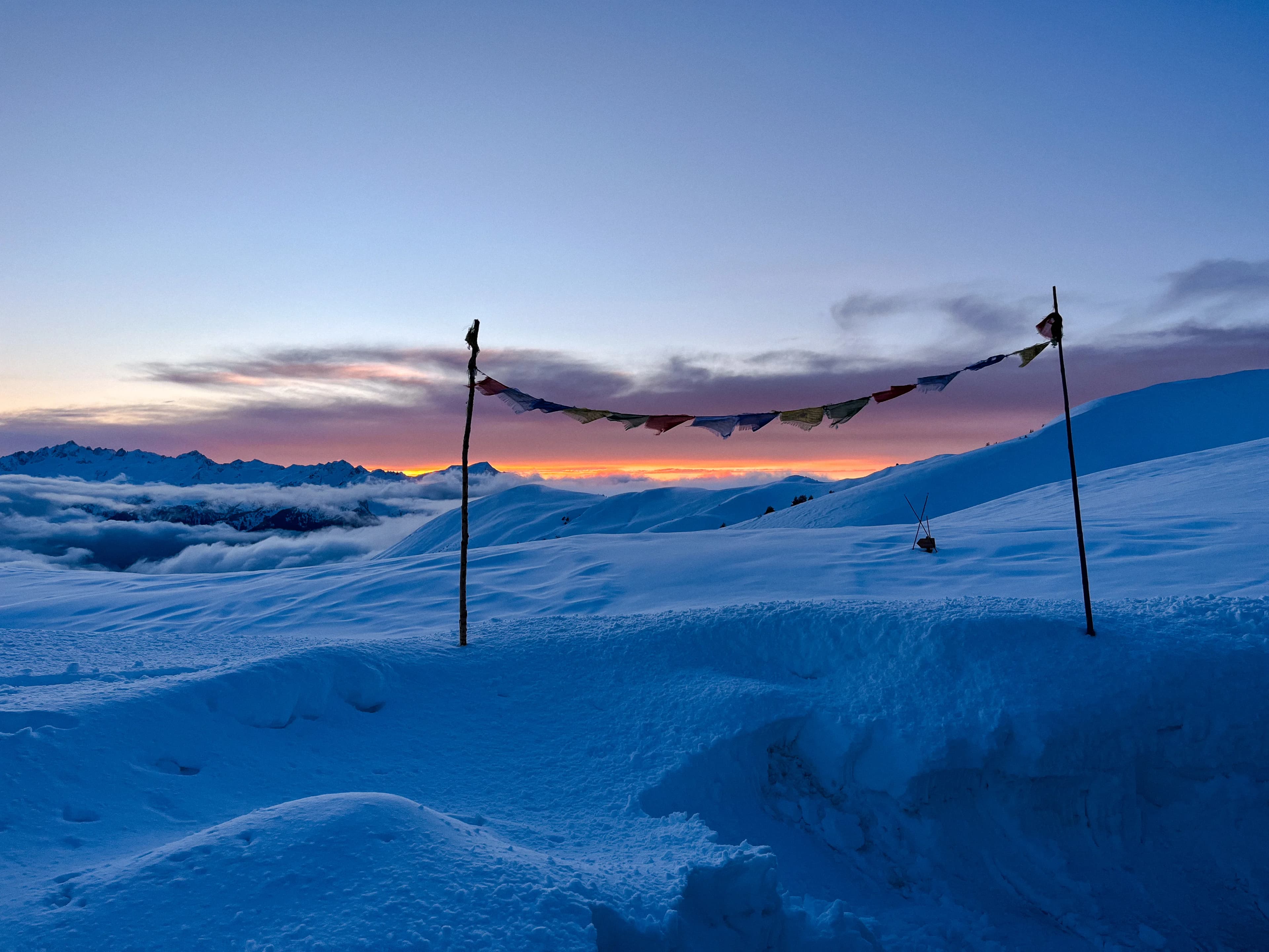 Randonnée en raquettes en hiver au refuge du Nant du Beurre