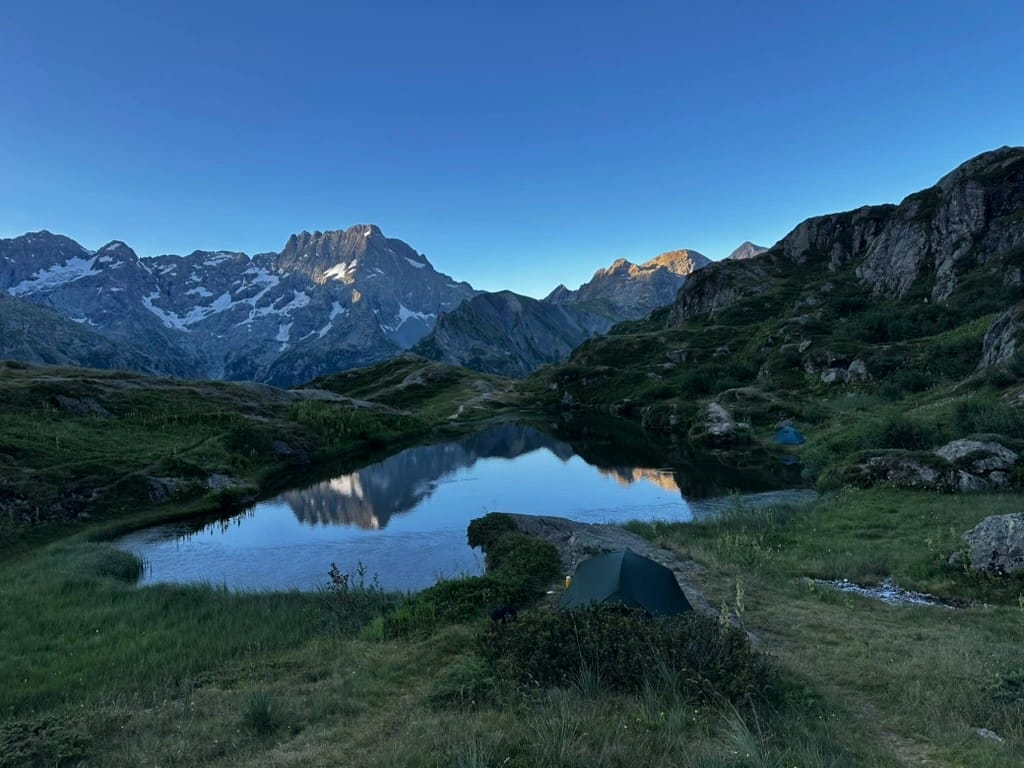Règles du bivouac et de la randonnée dans les Écrins
